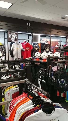 Outdoor Sports Store «Soccer Post Severna Park», reviews and photos, 489 Ritchie Hwy, Severna Park, MD 21146, USA