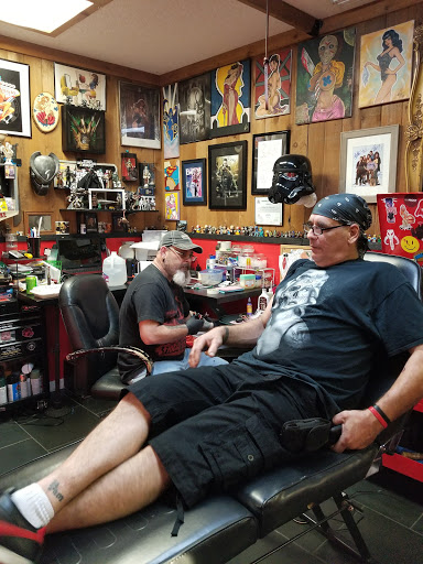 Tattoo Shop «Big Mikes House of Ink Inc», reviews and photos, 1026 W N Blvd, Leesburg, FL 34748, USA