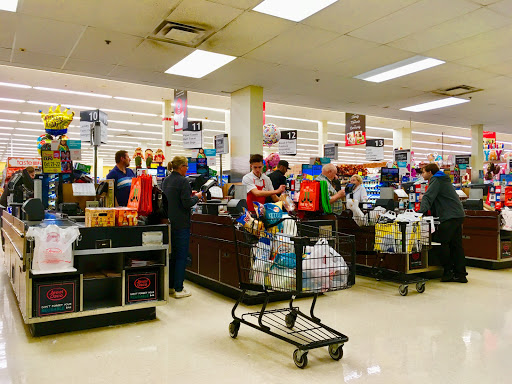 Grocery Store «Jewel-Osco», reviews and photos, 150 W Main St, Barrington, IL 60010, USA