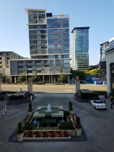 Shopping Mall «The Shops At The Bravern», reviews and photos, 11111 NE 8th St, Bellevue, WA 98004, USA