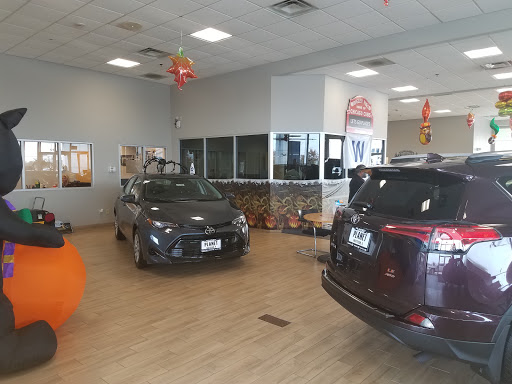 Toyota Dealer «Planet Toyota», reviews and photos, 5540 Auto Ct Dr, Matteson, IL 60443, USA