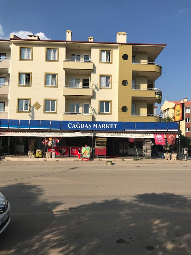 Çağdaş Market (Oktay Uyar)
