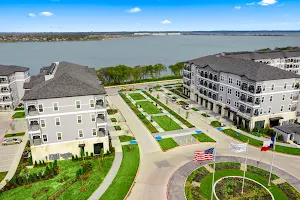 Reveal on the Lake Apartments image