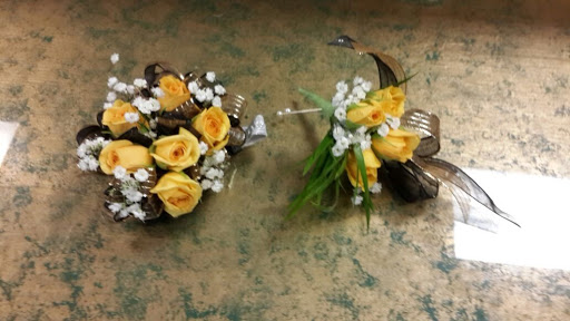 Florist «Elite Floral & Gift Shoppe», reviews and photos, 504 N Alafaya Trail #109, Orlando, FL 32828, USA