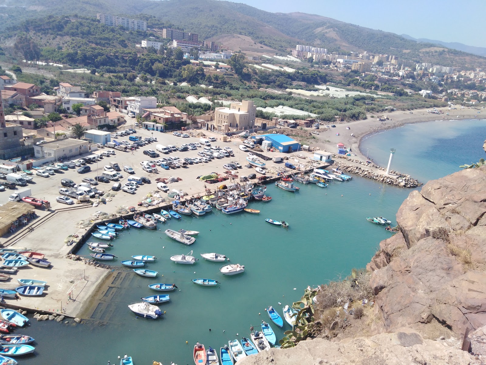 Plage de Beni Haoua的照片 野外区域