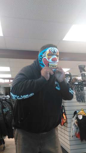 Tattoo Shop «Attitudes Muskegon», reviews and photos, 1610 Evanston Ave, Muskegon, MI 49442, USA