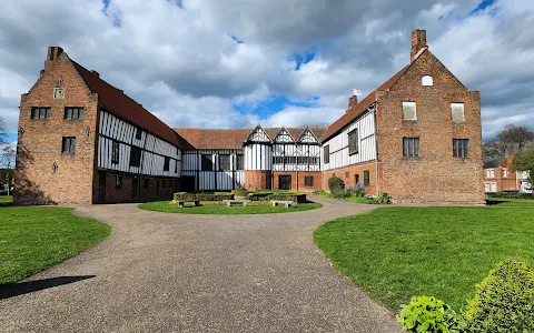 Gainsborough Old Hall image