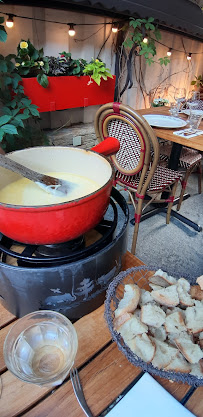 Fondue du Restaurant de fondues Le Monchu Restaurant Savoyard à Chamonix à Chamonix-Mont-Blanc - n°7