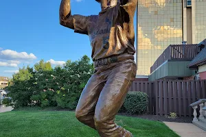 Albert Pujols Statue image