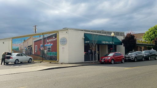 Liquor Store «Sumner Liquor Store», reviews and photos, 908 Alder Ave, Sumner, WA 98390, USA