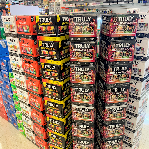 Tobacco Shop «Brice Park Smoke Shop & Carryout», reviews and photos, 6351 Tussing Rd, Reynoldsburg, OH 43068, USA