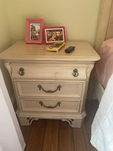 Consignment Shop «Encore Interiors Consignment», reviews and photos, 2300 N Federal Hwy, Fort Lauderdale, FL 33316, USA