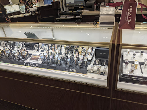 Jewelry Store «Helzberg Diamonds», reviews and photos, 1201 Lake Woodlands Dr Suite #2058, The Woodlands, TX 77380, USA