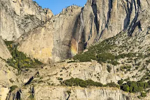 Yosemite Falls Vantage Point image