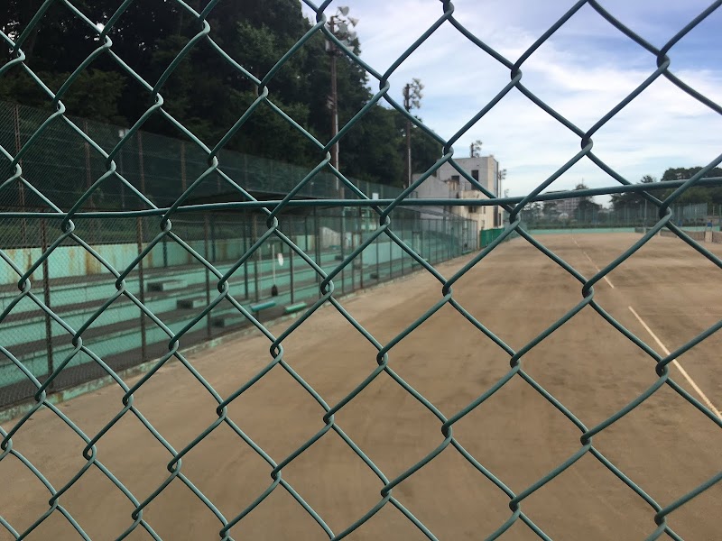横山公園 テニス場