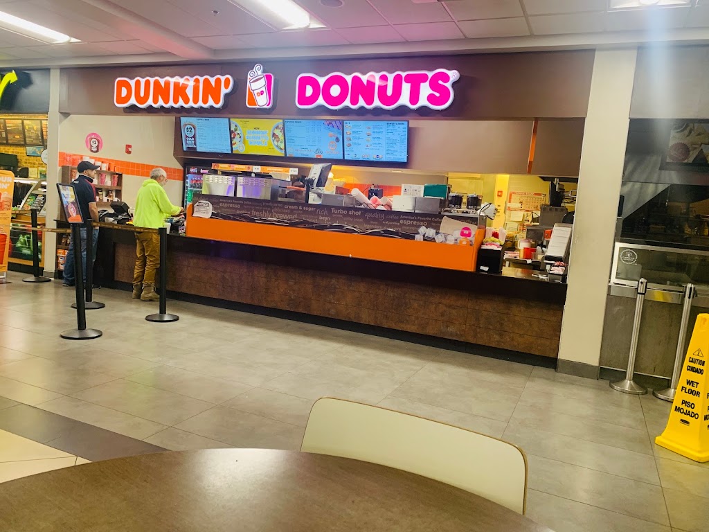 Dunkin' 06820
