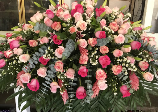 Florist «Rosewood Flower Shop», reviews and photos, 4821 Fannin St, Houston, TX 77004, USA