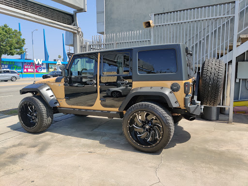 Used Car Dealer «Dream Motor Cars, Inc.», reviews and photos, 1920 S La Cienega Blvd, Los Angeles, CA 90034, USA