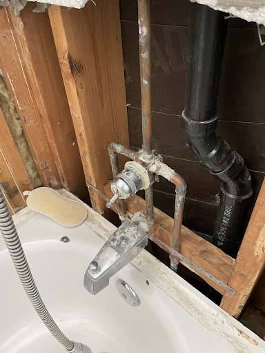 We Fix Plumbing image