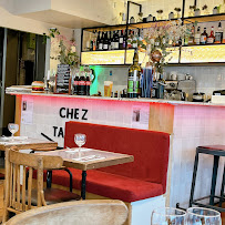 Atmosphère du Restaurant Chez Tartar à Paris - n°3