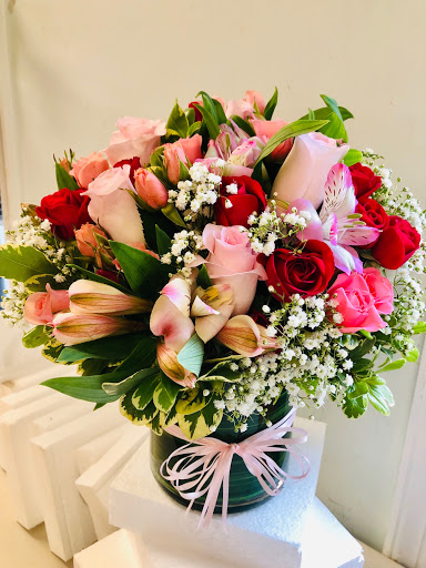 Florist «Exotica Florist», reviews and photos, 10376 Main Street, Fairfax, VA 22030, USA