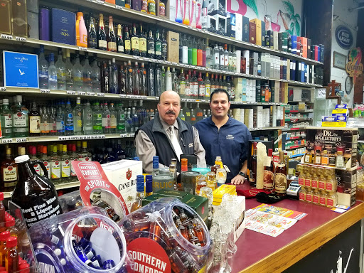 Liquor Store «Novi Fine Wine & Liquor», reviews and photos, 43340 W 10 Mile Rd, Novi, MI 48375, USA