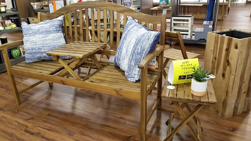 Outdoor Sports Store «Sierra Trading Post», reviews and photos, 215 N Maple Rd Unit 1F, Ann Arbor, MI 48103, USA