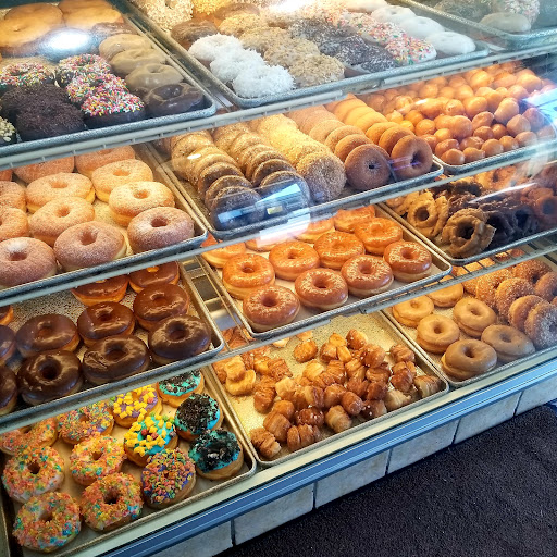 Donut Shop «Royal Donut Shop», reviews and photos, 1090 Burlingame Ave, Burlingame, CA 94010, USA