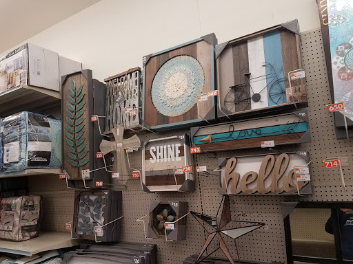 Discount Store «Big Lots», reviews and photos, 3621 N Josey Ln, Carrollton, TX 75007, USA