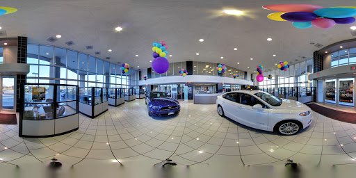 Used Car Dealer «Bill Utter Ford», reviews and photos, 4901 S Interstate 35 E, Denton, TX 76210, USA