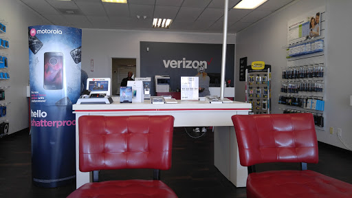 Cell Phone Store «GoWireless Verizon Authorized Retailer», reviews and photos, 177 Sam Walton Way, Terrell, TX 75160, USA