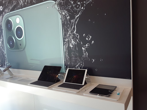 Cell Phone Store «AT&T», reviews and photos, 3333 Lakeshore Ave, Oakland, CA 94610, USA