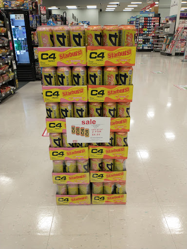 Supermarket «Giant Eagle Supermarket», reviews and photos, 4401 Mayfield Rd, South Euclid, OH 44121, USA