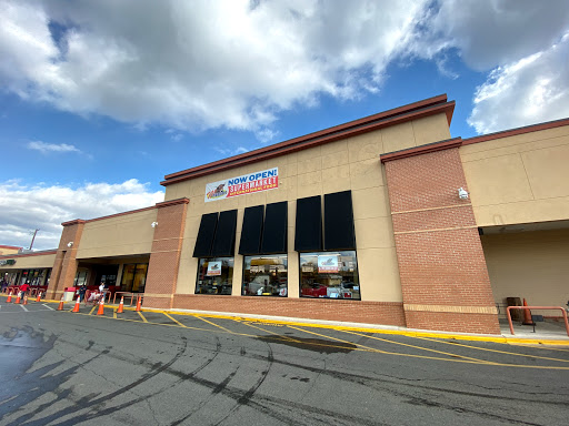 Shoppers Food, 2441 Chillum Rd, Hyattsville, MD 20782, USA, 