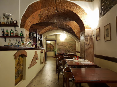 Taverna del Gallo da Salvatore - Via S. Bernardino, 23, 24122 Bergamo BG, Italy