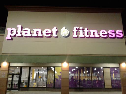 Shopping Mall «Sun Ray Shopping Center», reviews and photos, 2089 Old Hudson Rd, St Paul, MN 55119, USA