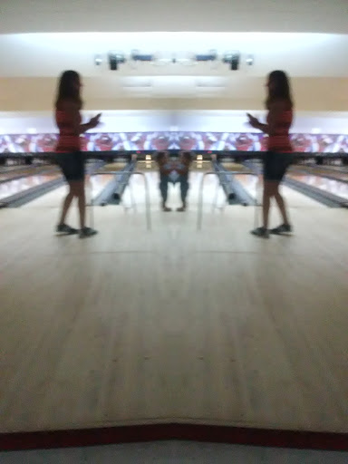 Bowling Alley «Bellair Lanes», reviews and photos, 2575 N Atlantic Ave, Daytona Beach, FL 32118, USA
