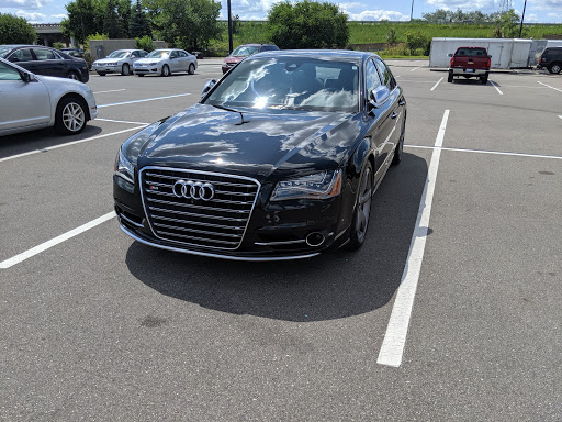 Forza Auto Salon en Troy