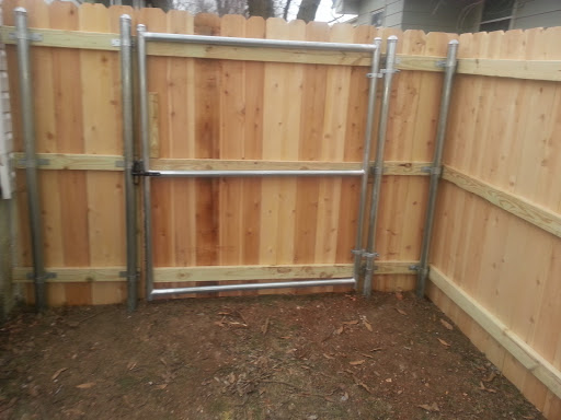 Fence contractor Springfield