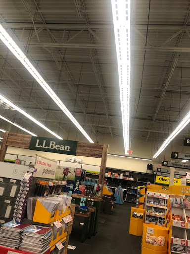 Office Supply Store «Staples», reviews and photos, 1075 N Main St, Warrington, PA 18976, USA