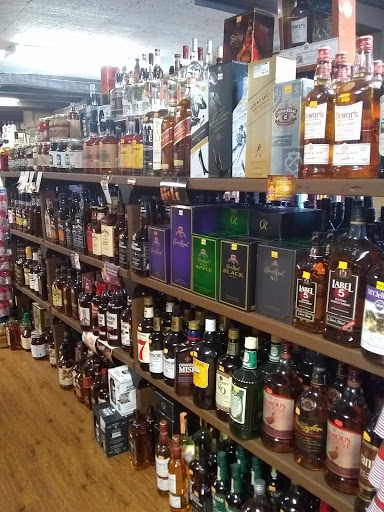 Liquor Store «Northwest Fine Wines Spirits», reviews and photos, 808 Westminster Pike, Reisterstown, MD 21136, USA