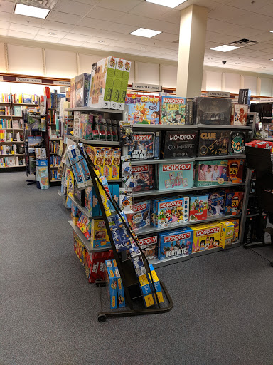 Book Store «Books-A-Million», reviews and photos, 1800 Tiffin Ave #189, Findlay, OH 45840, USA