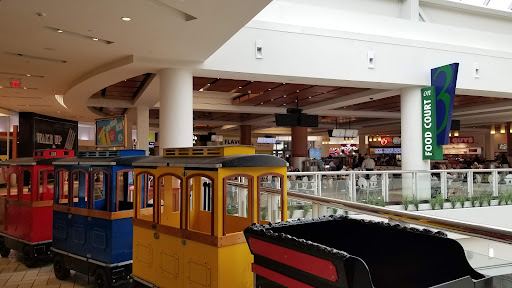 Shopping Mall «Tysons Corner Center», reviews and photos, 1961 Chain Bridge Rd, Tysons, VA 22102, USA