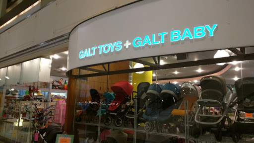 Baby Store «Galt Toys + Galt Baby - Downtown», reviews and photos, 900 N Michigan Ave, Chicago, IL 60611, USA