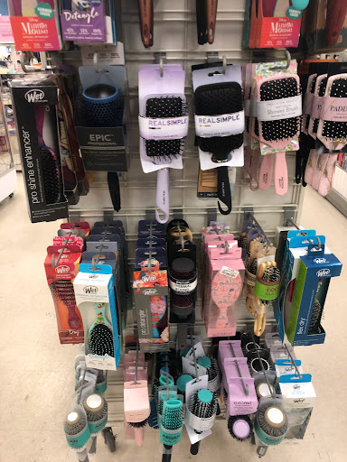 Department Store «Marshalls & HomeGoods», reviews and photos, 701 NJ-440, Jersey City, NJ 07304, USA