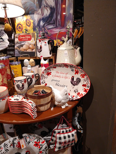 American Restaurant «Cracker Barrel Old Country Store», reviews and photos, 104 Travel Center Blvd, Dublin, GA 31021, USA