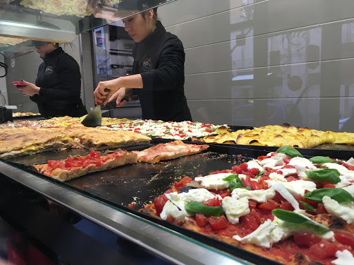 Alice Pizza Via delle Grazie in Roma, Città Metropolitana di Roma Capitale