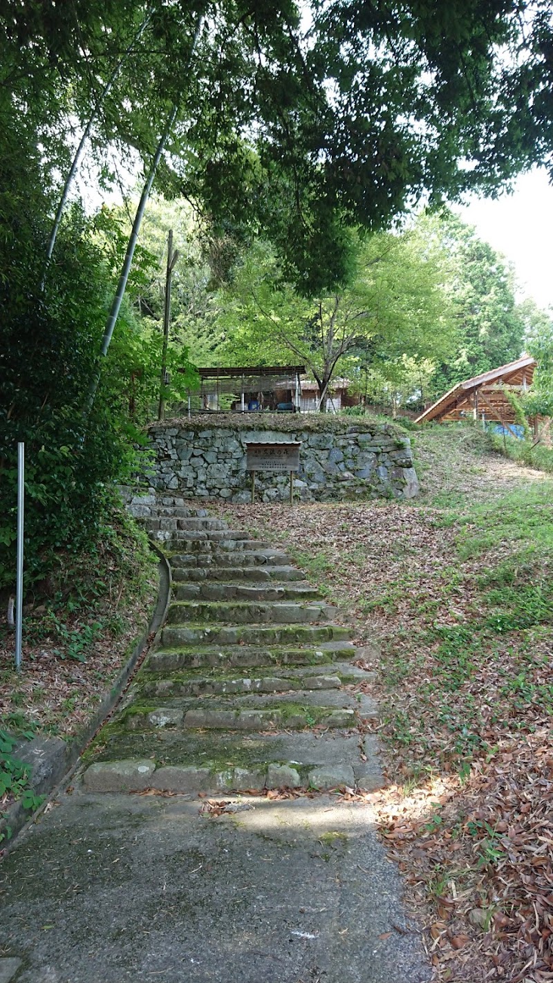 助石山諏訪大明神社