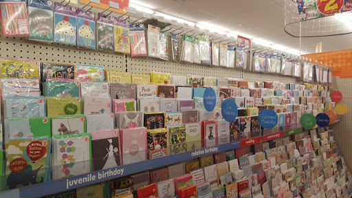 Dollar Store «FAMILY DOLLAR», reviews and photos, 6701 W Belmont Ave, Chicago, IL 60634, USA