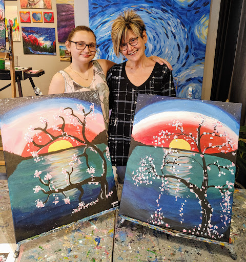 Painting Studio «Bottle & Bottega Portland», reviews and photos, 1406 SW Broadway, Portland, OR 97201, USA